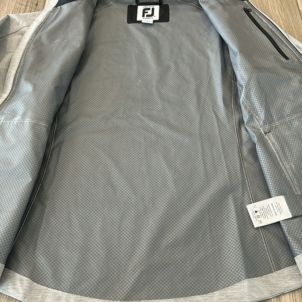 Footjoy Gray and Black Zip-Up Jacket - Picture 4 of 9